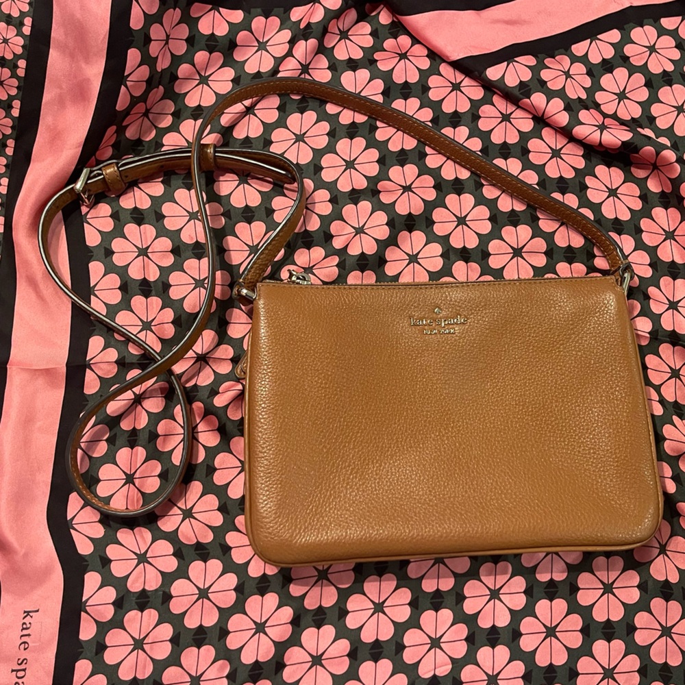 Kate Spade Leila Triple Gusset Crossbody π - Picture 10 of 12